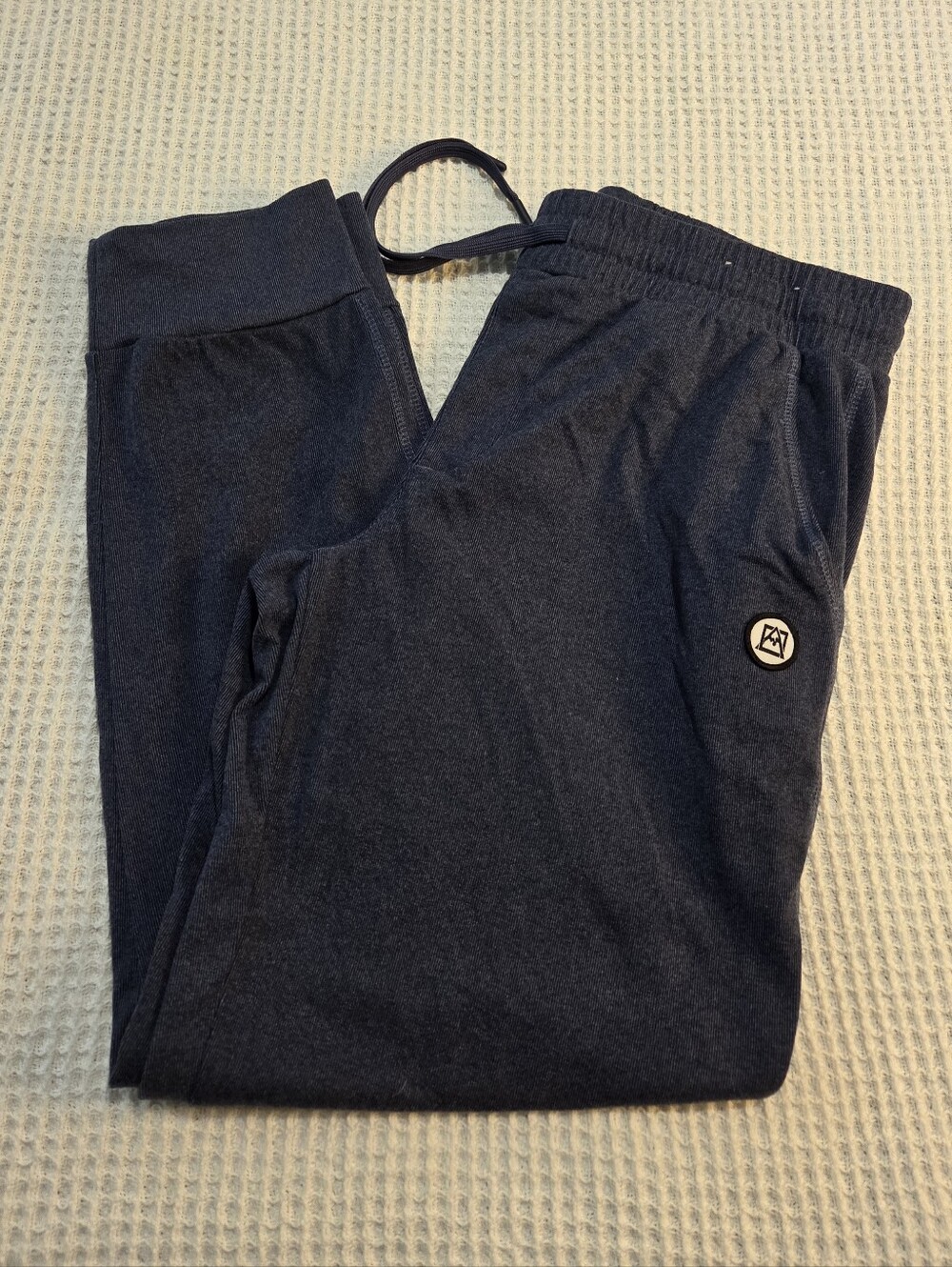 Avalanche Joggers Size Medium